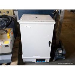 Fisher Scientific 13-281-74 (print sequence:) F984