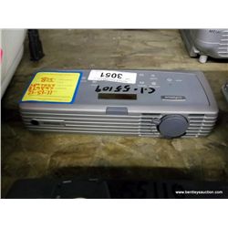 In focus LP120 Projector S902634 (print sequence:) 55109