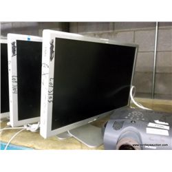 23" LCD