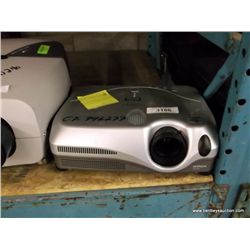 Hitachi CP-X443 Projector (print sequence:) 746277