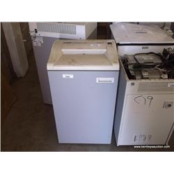 Fellowes Power Shed 220C