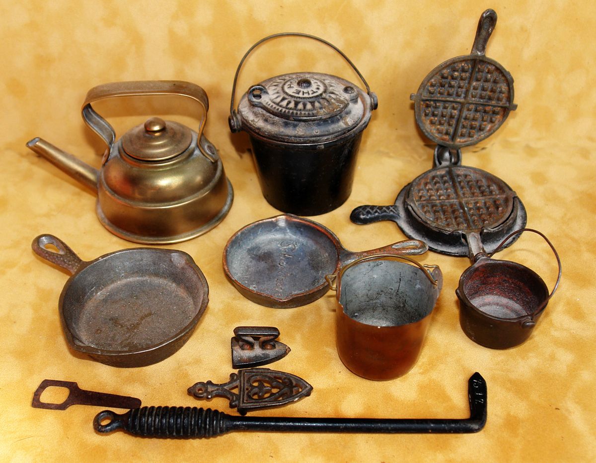 Unique Miniature cooking tools, set of 10