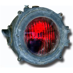 US&S Co. signal crossing light