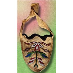Unique and early 1900's Chippewa beaded moccasin bag