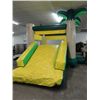 Image 1 : Large Fun Bounce House