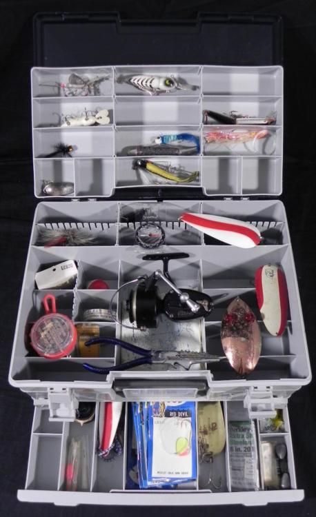 Complete Tackle Box with Accessories- Lures Chumps