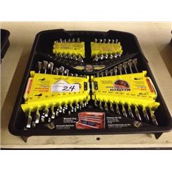 32PC MAXTECH MECHANIC WRENCH SET (SAE & METRIC)