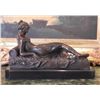 Image 2 : Royal Bronze Sculpture Renaissance Reclining Wom