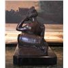 Image 3 : Royal Bronze Sculpture Renaissance Reclining Wom