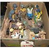 Image 2 : Box Lot Colored Figures,