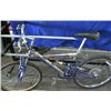 Image 2 : Men's Chrome Pacific Mountain Bike.