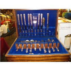 Silverware Set with Box