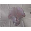 Image 2 : Fenton Vase Pink with Stem Base
