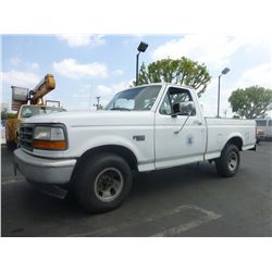 1992 FORD F-150 CUSTOM