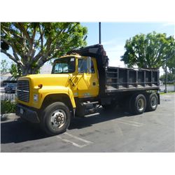 1997 FORD L8000
