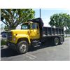 Image 1 : 1997 FORD L8000