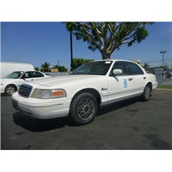 2002 FORD CROWN VICTORIA