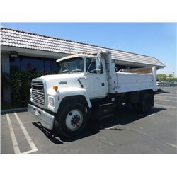 1995 FORD L8000
