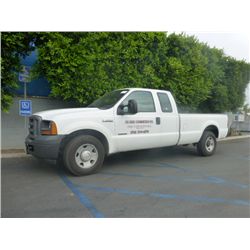2005 FORD F-250 XL SUPER DUTY