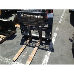 BOBCAT FORKLIFT ATTACHMENT