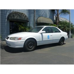 2001 TOYOTA CAMRY