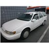 Image 1 : 1995 FORD TAURUS