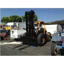 CHAMP 530STS70 FORKLIFT 3 STAGE MAST 4 CYL DSL PWRD