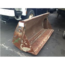 BUCKET LOADER ATTACHMENT