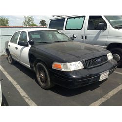 2009 FORD CROWN VICTORIA 4 DR SEDAN 8 CYL