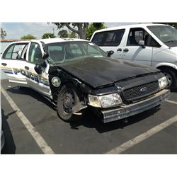 2007 FORD CROWN VICTORIA 4 DR SEDAN 8 CYL