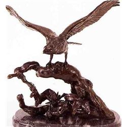 "EAGLE ON TREE" BRONZE SCULPTURE - MOIGNIEZ