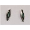 Image 3 : Zuni Turquoise Needlepoint Earrings, 2 Pair