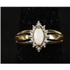 Image 1 : Pretty 10K Yellow Gold Opal Ring