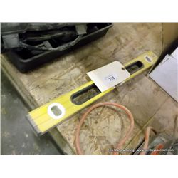 24" Empire Box Level