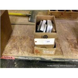 Lot: Miscellaneous Door Hardware