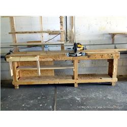 Dewalt 10" Mitre Saw S/N 80092 110Volt with Table