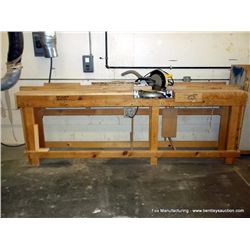 Dewalt 10" Mit Saw S/N 398647 110 Volt with Table