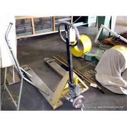 Mule 5000 Pound Pallet Jack