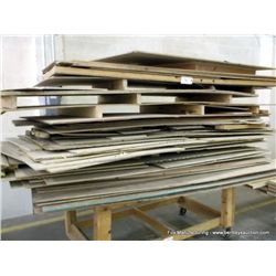 Lot: USB / Plywood