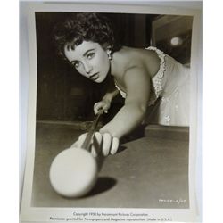Vintage Starlet Photo, 1950, Elizabeth Taylor, Paramount star 8"x10"