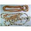 Image 2 : VINTAGE LOT OF COSTUME JEWELRY