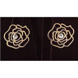 GOLD PLATED FLOWER DESIGN EARRING 2.93g