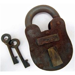 5727 - CAST IRON PADLOCK WITH YUMA PRISON TAG
