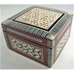 3835 - EGYPTIAN MOTHER OF PEARL INLAID JEWELRY BOX