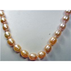 4647 - 17 INCH PINK TAHITIAN PEARL NECKLACE