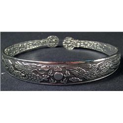 12928 -  MIAO SILVER LUCKY TOTEM BRACELET - DRAGON