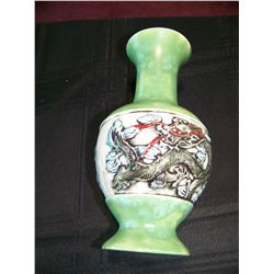 CHINESE VINTAGE SIGNED DRAGON VASE