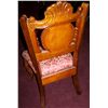 Image 3 : GORGEOUS HAND CARVED VINTAGE UPHOLSTERED ARM CHAIR