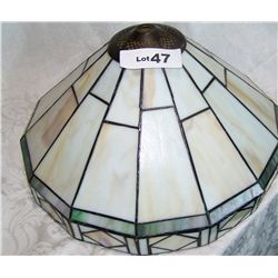 TIFFANY STYLE LAMPSHADE