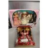 Image 3 : LARGE LOT OF 1990'S BARBIE COLLECTIBLES INCLUDING 1991 WEDDING PARTY GIFT SET AND 1960'D DOLL CASES